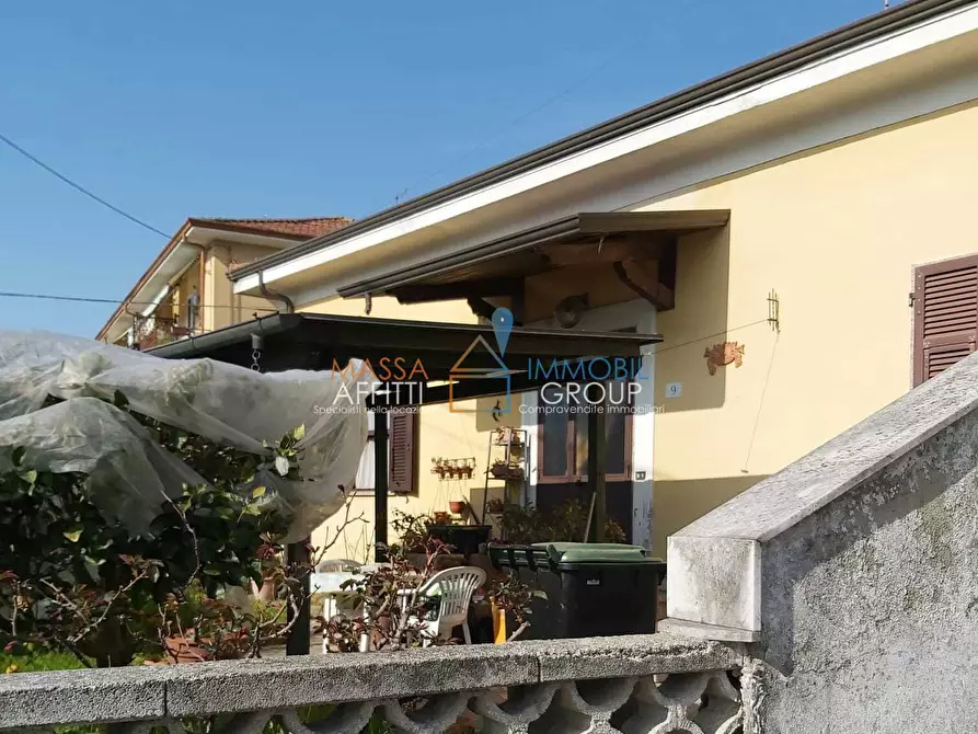 Immagine 10 di Casa indipendente in vendita  in Via Fossone Basso 6/1 a Carrara