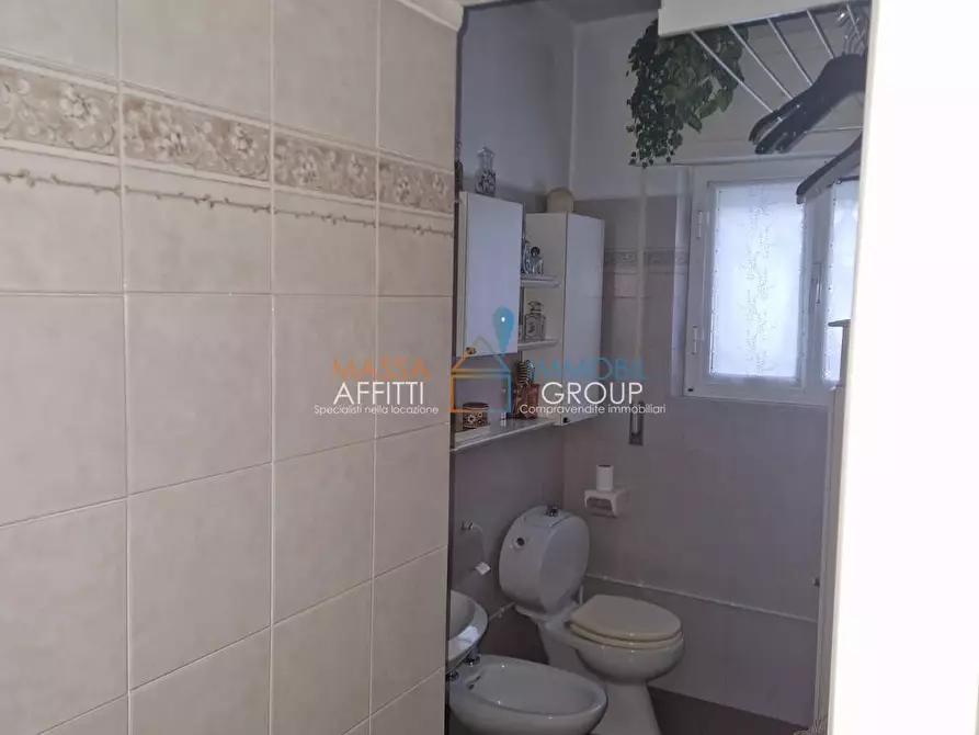 Immagine 31 di Villa in vendita  in Viale XX Settembre 247N a Carrara