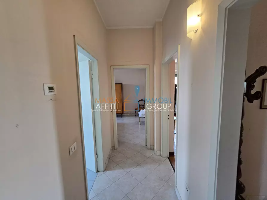 Immagine 22 di Pentalocale in affitto  in Via Giuseppe Garibaldi 10 a Carrara
