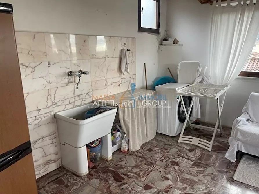 Immagine 48 di Porzione di casa in vendita  in Via San Vitale 58 a Massa