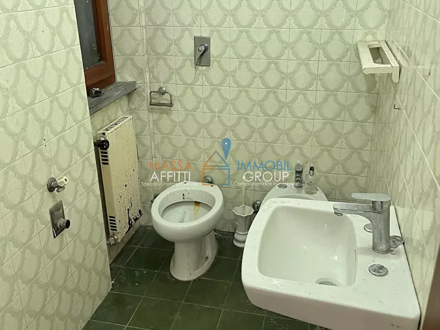 Immagine 9 di Porzione di casa in vendita  in Via dei Pioppi 6 a Massa