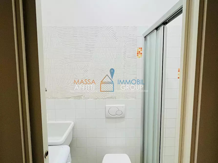 Immagine 13 di Pentalocale in vendita  in Via San Giuseppe Vecchio 182 a Massa