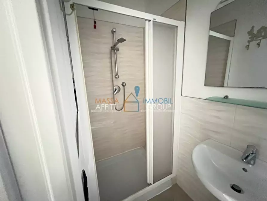 Immagine 31 di Quadrilocale in vendita  in Via della Quercia 58 a Massa