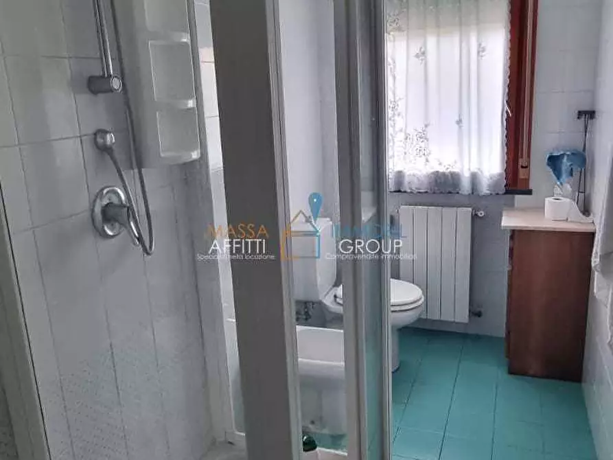 Immagine 23 di Pentalocale in vendita  in Viale Roma 264 a Massa