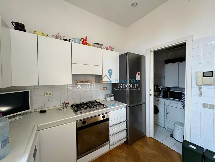 Immagine 4 di Pentalocale in vendita  in ⛉ Via Mazzini 20 a Forte Dei Marmi