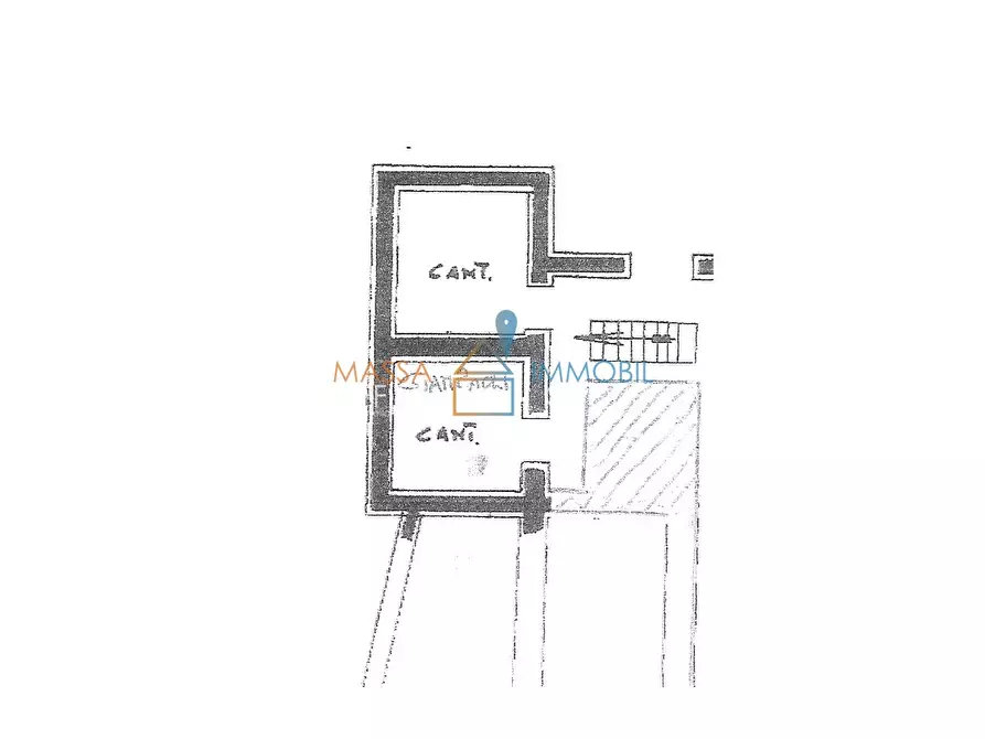 Immagine 14 di Locale commerciale in affitto  in Piazza Duomo 3 a Massa