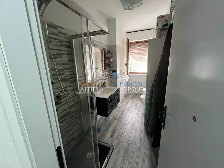 Immagine 23 di Pentalocale in vendita  in Via Manara Valgimigli 9 a Massa