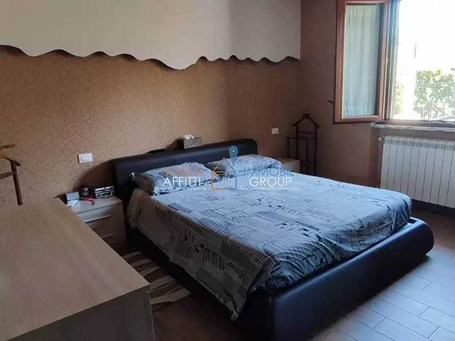 Immagine 4 di Porzione di casa in vendita  in Via Celia 11 a Massa