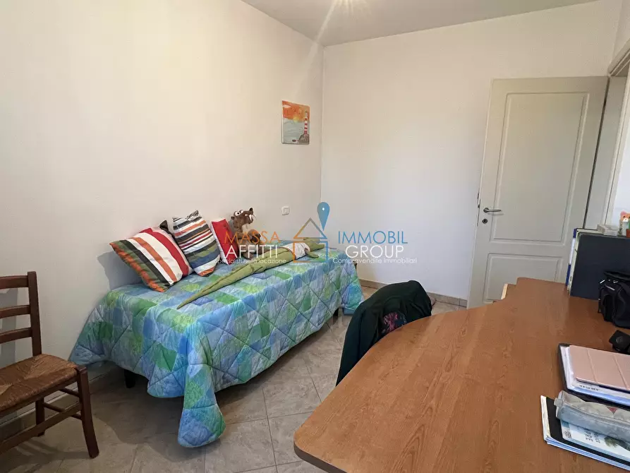 Immagine 27 di Pentalocale in vendita  in Via Flavio Torello Baracchini 29 a Massa