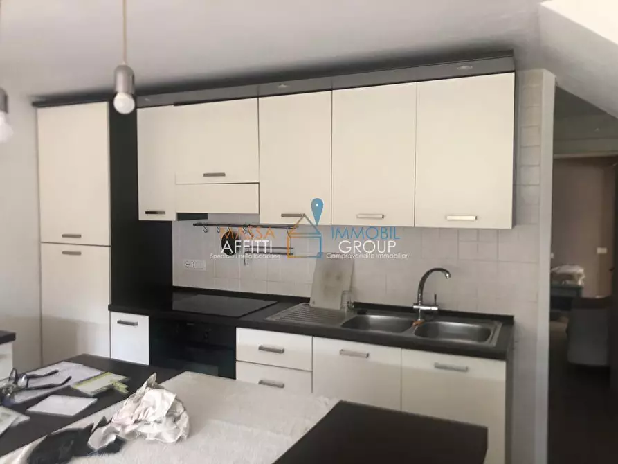 Immagine 10 di Villetta a schiera in affitto  in Viale della Repubblica 41 a Massa