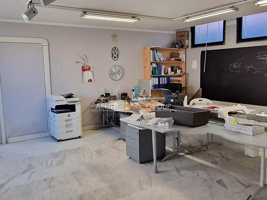 Immagine 12 di Attività artigianale in vendita  in Via San Colombano 31F a Massa