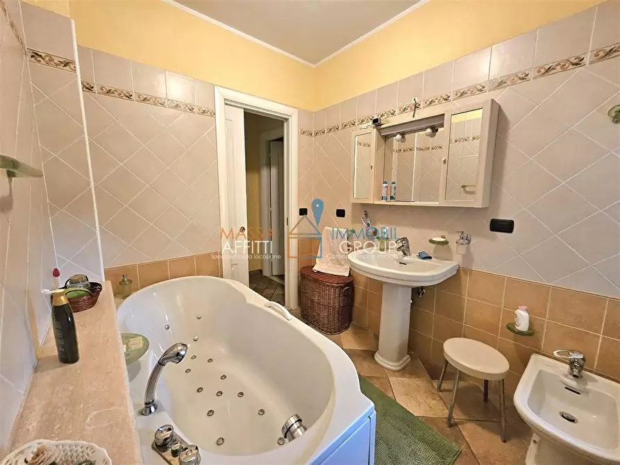 Immagine 20 di Villa in vendita  in Via Capannaccia a Montignoso