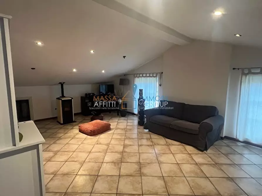 Immagine 44 di Porzione di casa in vendita  in Via Celia 1 a Massa