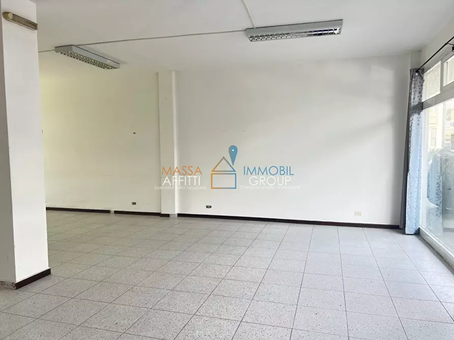 Immagine 6 di Ufficio in affitto  in Via Dante Marchetti 12 a Massa