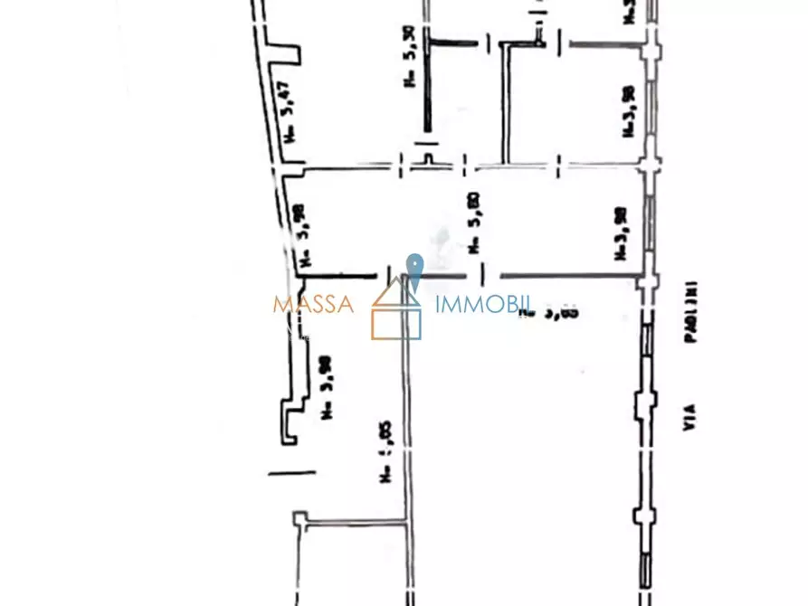 Immagine 7 di Locale commerciale in vendita  in Via Rinchiostra 84 a Massa