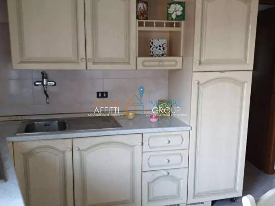 Immagine 6 di Bilocale in vendita  in Via Trieste 2D a Carrara