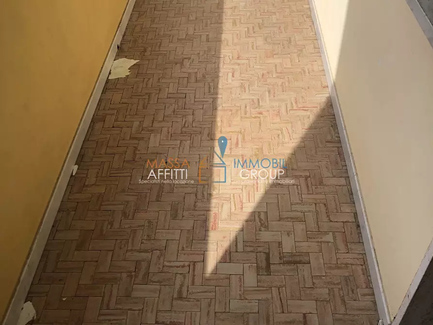 Immagine 17 di Pentalocale in affitto  in Viale Lungomare di Ponente 14 a Massa