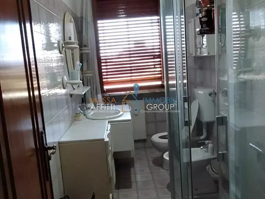 Immagine 7 di Quadrilocale in vendita  in Via Baccio Bandinelli 70 a Carrara