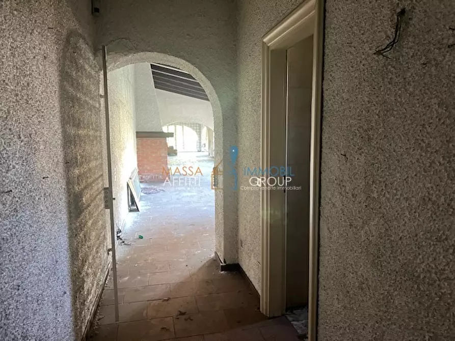 Immagine 11 di Villetta a schiera in vendita  in Via Pietro Pellegrini 17 a Massa