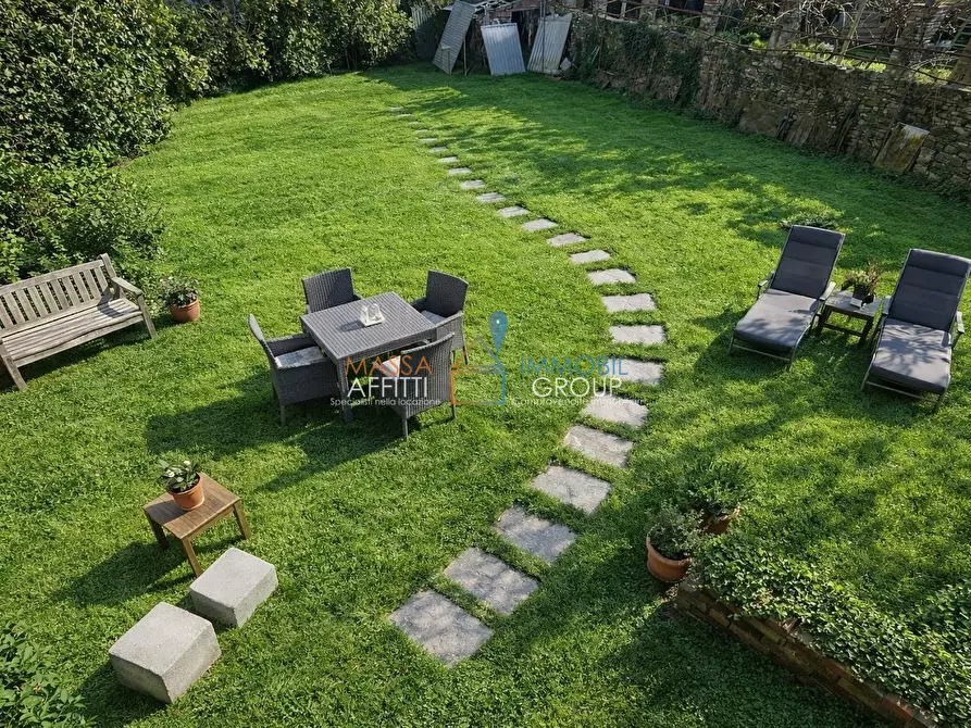 Immagine 1 di Terratetto in vendita  in Via Dante Alighieri 27 a Massa