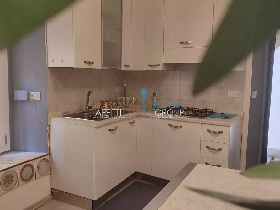 Immagine 6 di Bilocale in affitto  in Via Santa Maria 11A a Carrara