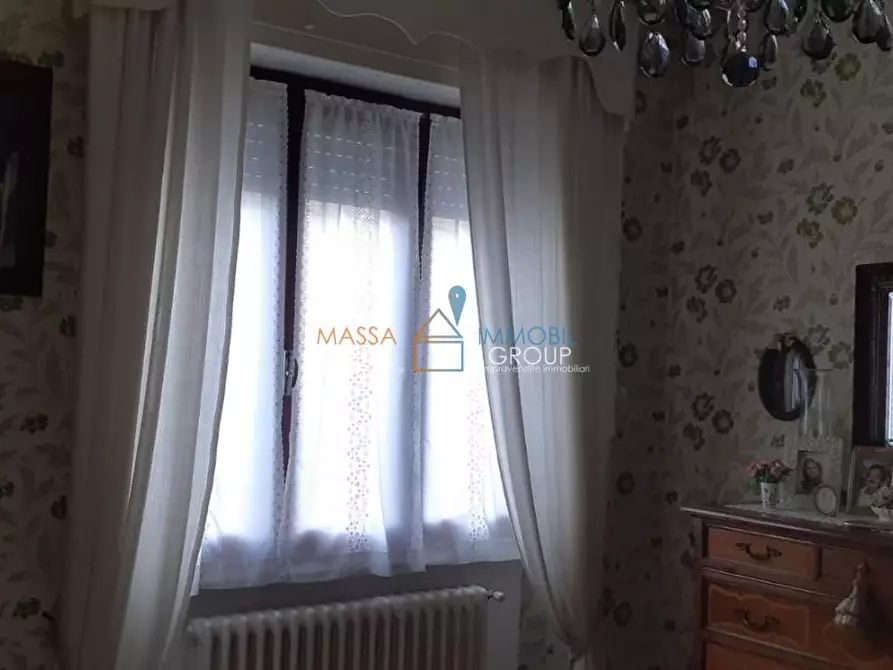 Immagine 32 di Villa in vendita  in Viale XX Settembre 247N a Carrara