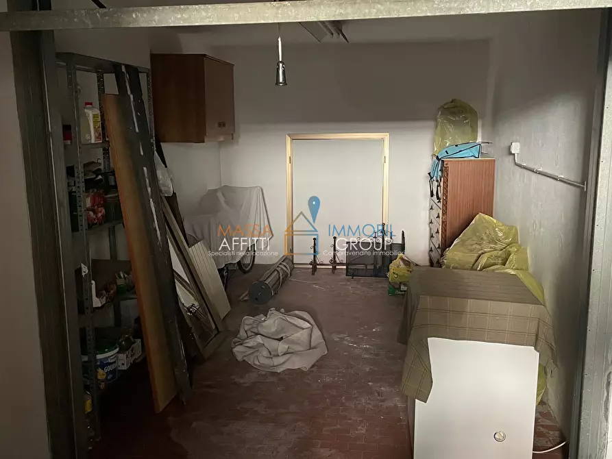 Immagine 36 di Trilocale in vendita  in Largo Quercioli 16 a Massa