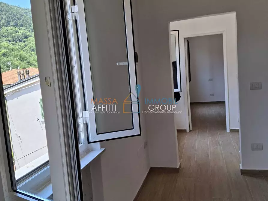 Immagine 4 di Bilocale in vendita  in Via Carlo Cafiero 22 a Carrara