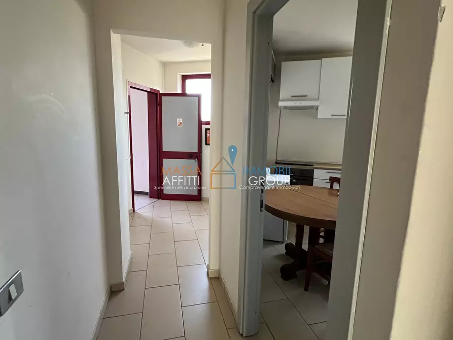 Immagine 9 di Appartamento in vendita  in Via Taberna Frigida 2 a Massa