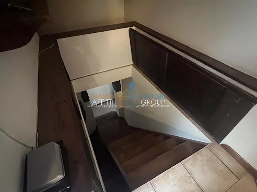 Immagine 44 di Porzione di casa in vendita  in Via Celia 1 a Massa