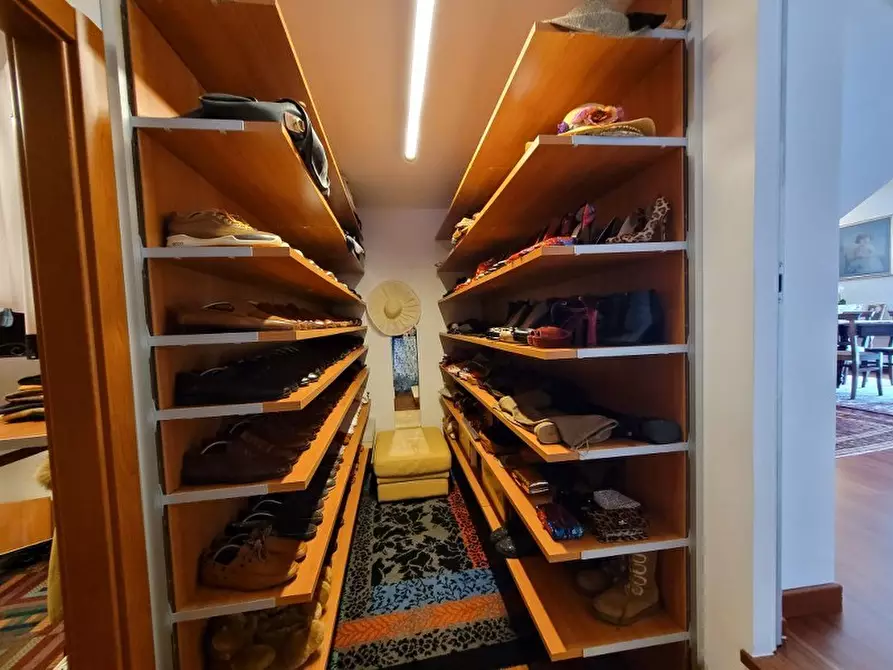 Immagine 8 di Villa in vendita  in via Neghelli 145 a Alassio