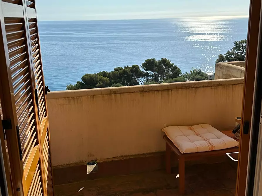 Immagine 3 di Trilocale in vendita  in Via Giunchetto 60 a Laigueglia