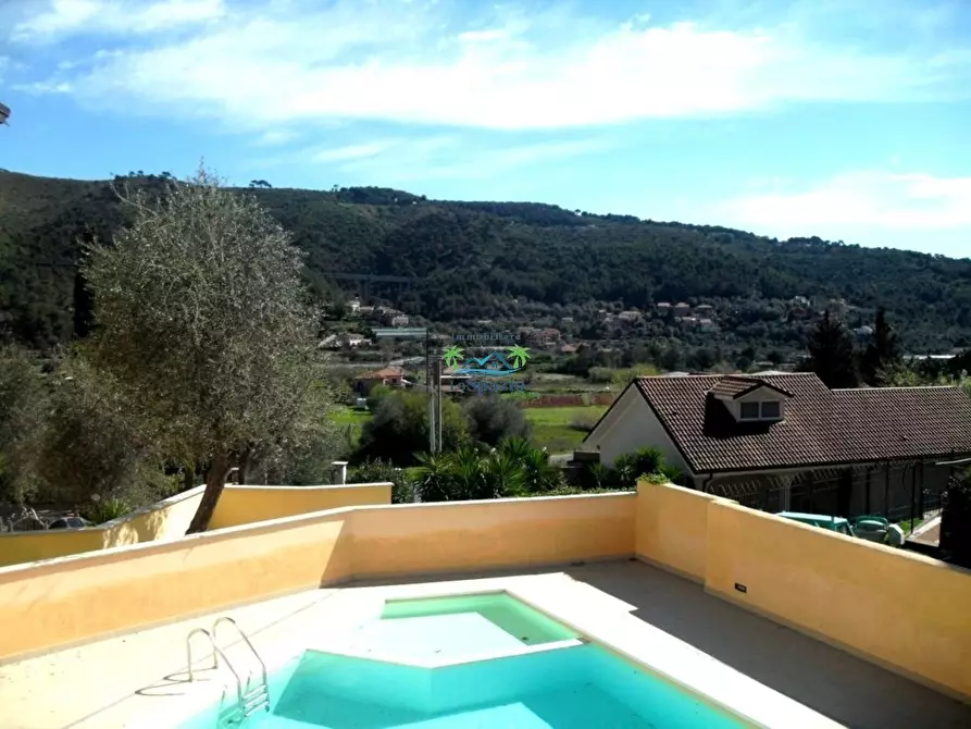 Immagine 27 di Trilocale in vendita  in strada comunale conna a Andora