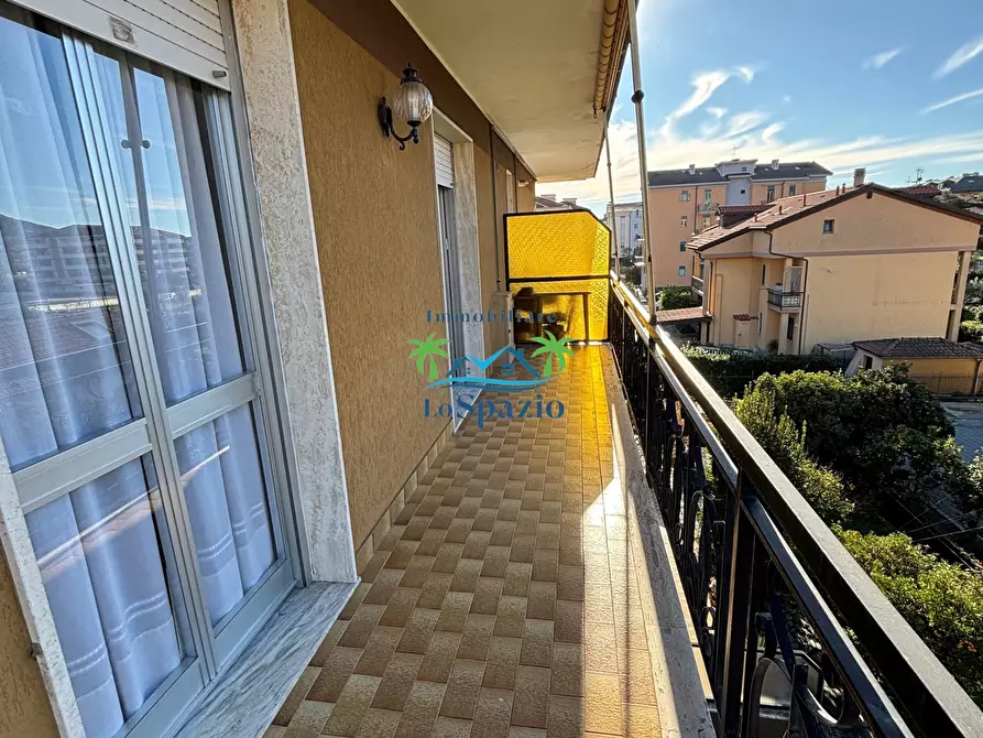 Immagine 21 di Bilocale in vendita  in via san lazzaro a Andora