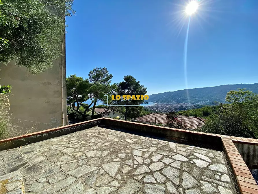 Immagine 50 di Villa in vendita  in via soprana 21 a Andora