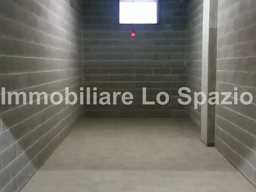 Immagine 5 di Garage in vendita  in via marco polo a Andora