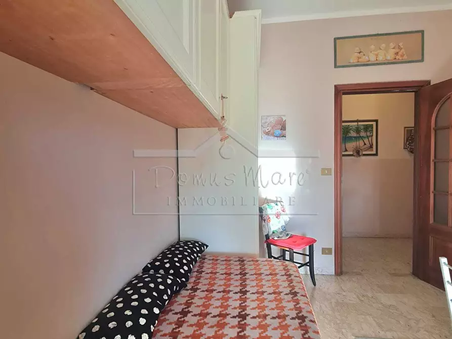 Immagine 17 di Trilocale in vendita  in VIA  DELLA COSTITUZIONE 16 a Albenga