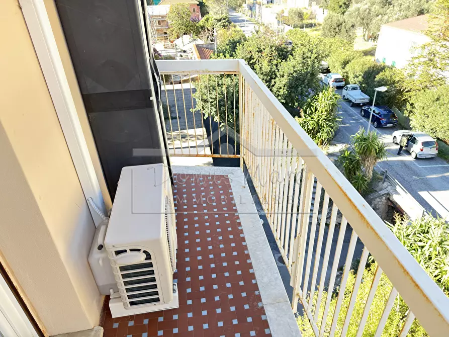 Immagine 23 di Bilocale in vendita  in Vico delle Stelle 29 a Savona