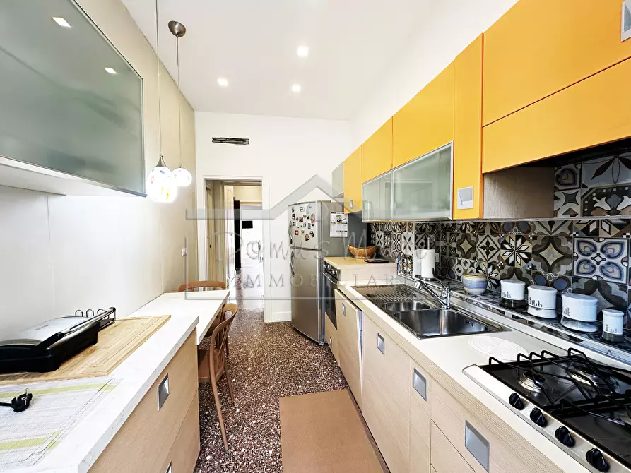 Immagine 34 di Pentalocale in vendita  in Via Beato Ottaviano 4 a Savona