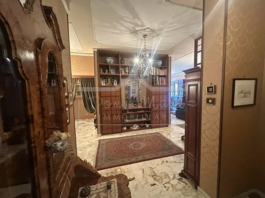 Immagine 9 di Pentalocale in vendita  a Savona