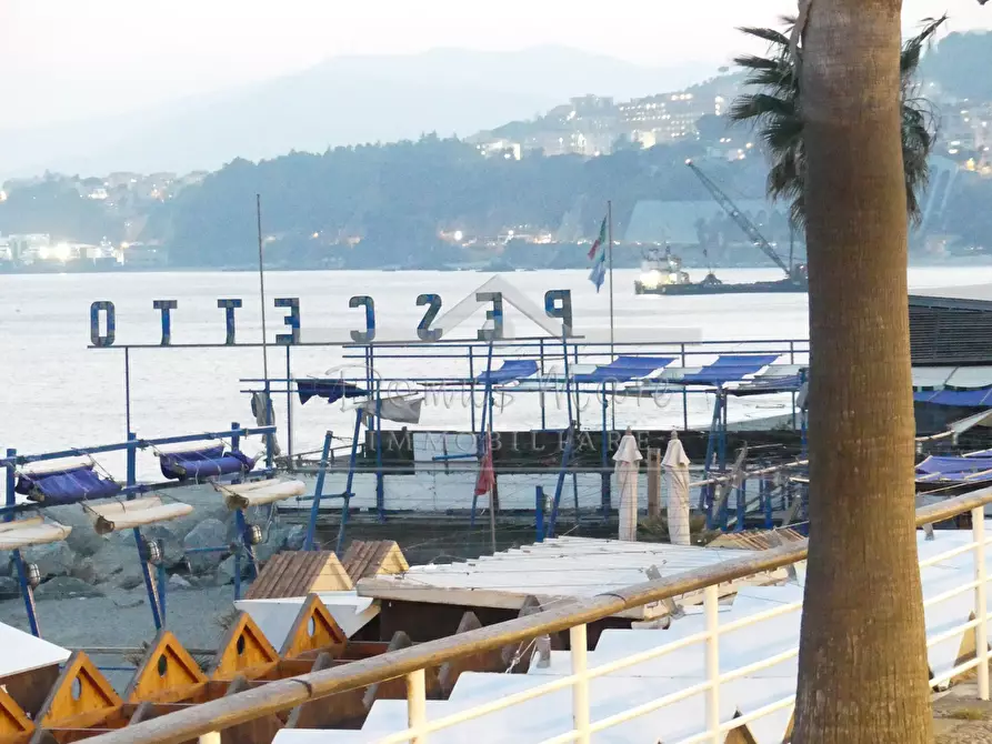 Immagine 2 di Pentalocale in vendita  a Albisola Superiore