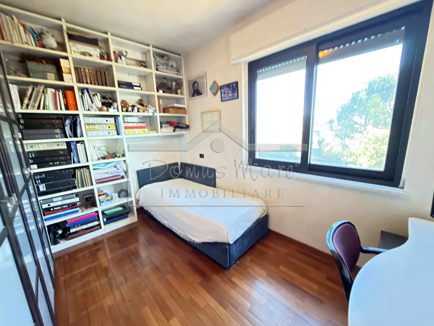 Immagine 41 di Villa in vendita  in Via Bricco del Poggio 32 a Savona