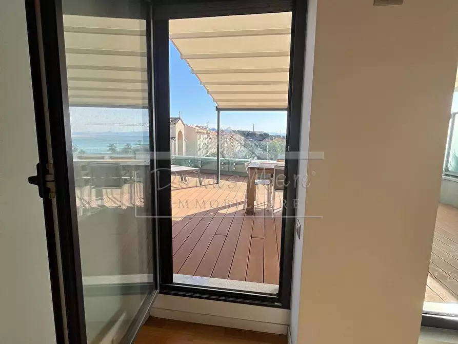 Immagine 43 di Attico in vendita  in Corso vittorio Veneto 1 a Savona