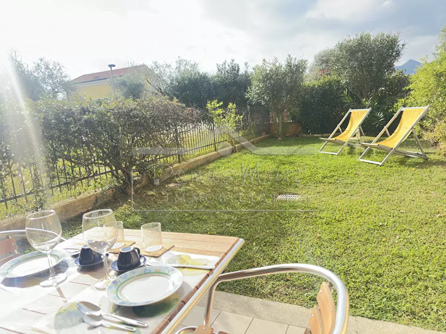 Immagine 1 di Trilocale in vendita  in Via Aurelia 20 a Loano