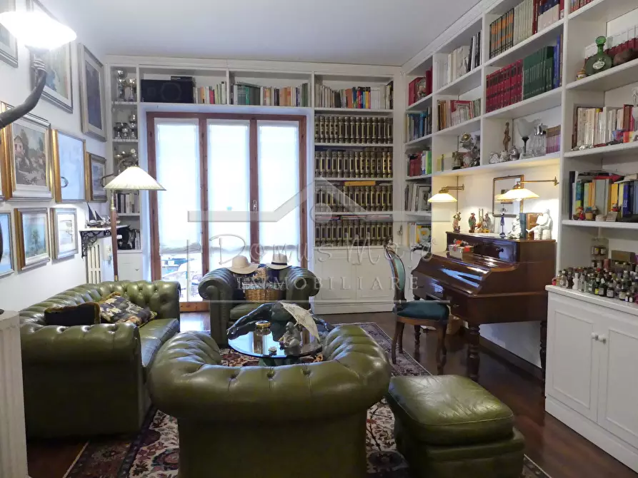 Immagine 14 di Pentalocale in vendita  a Albisola Superiore