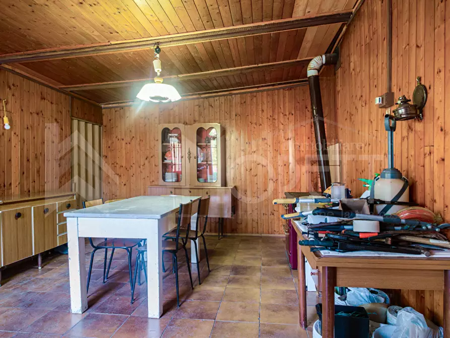 Immagine 22 di Magazzino in vendita  in Via delle Sorgenti a Livorno