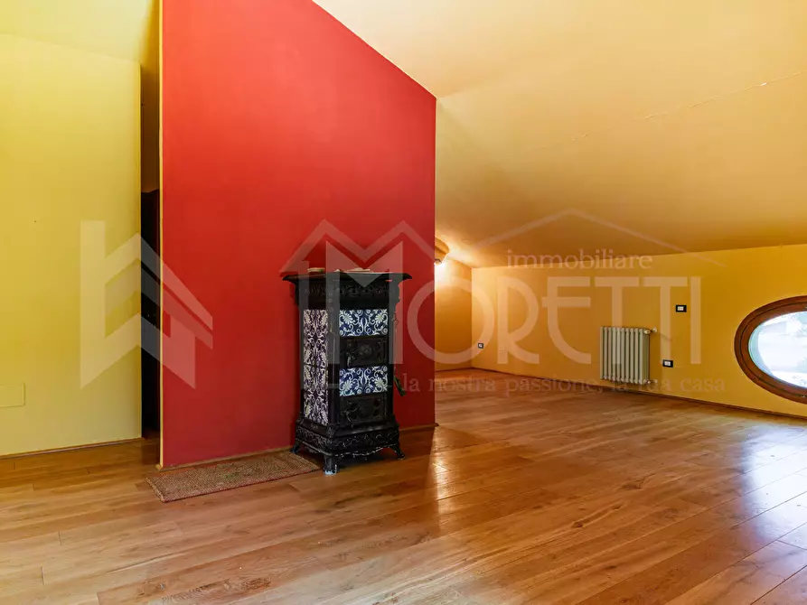 Immagine 53 di Villa in vendita  in Via Parrana San Martino a Collesalvetti