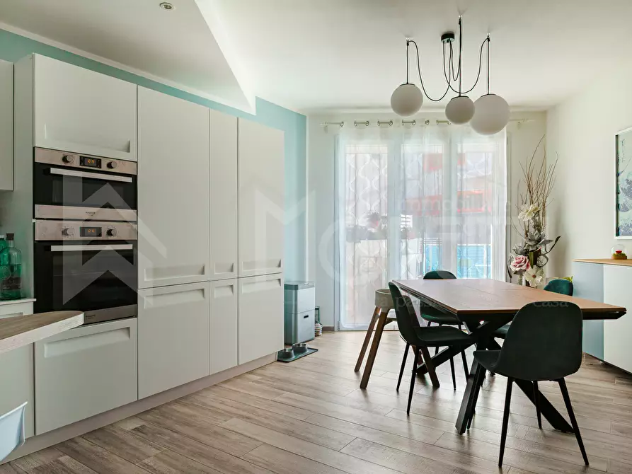 Immagine 16 di Trilocale in vendita  in Via Lazzara Giovanni a Livorno