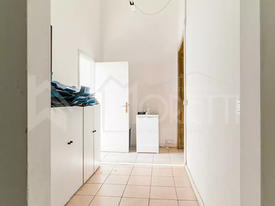 Immagine 9 di Pentalocale in vendita  in Corso Giuseppe Mazzini a Livorno