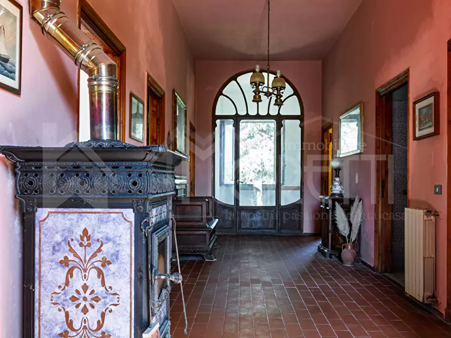 Immagine 12 di Villa in vendita  in Via Parrana San Martino a Collesalvetti